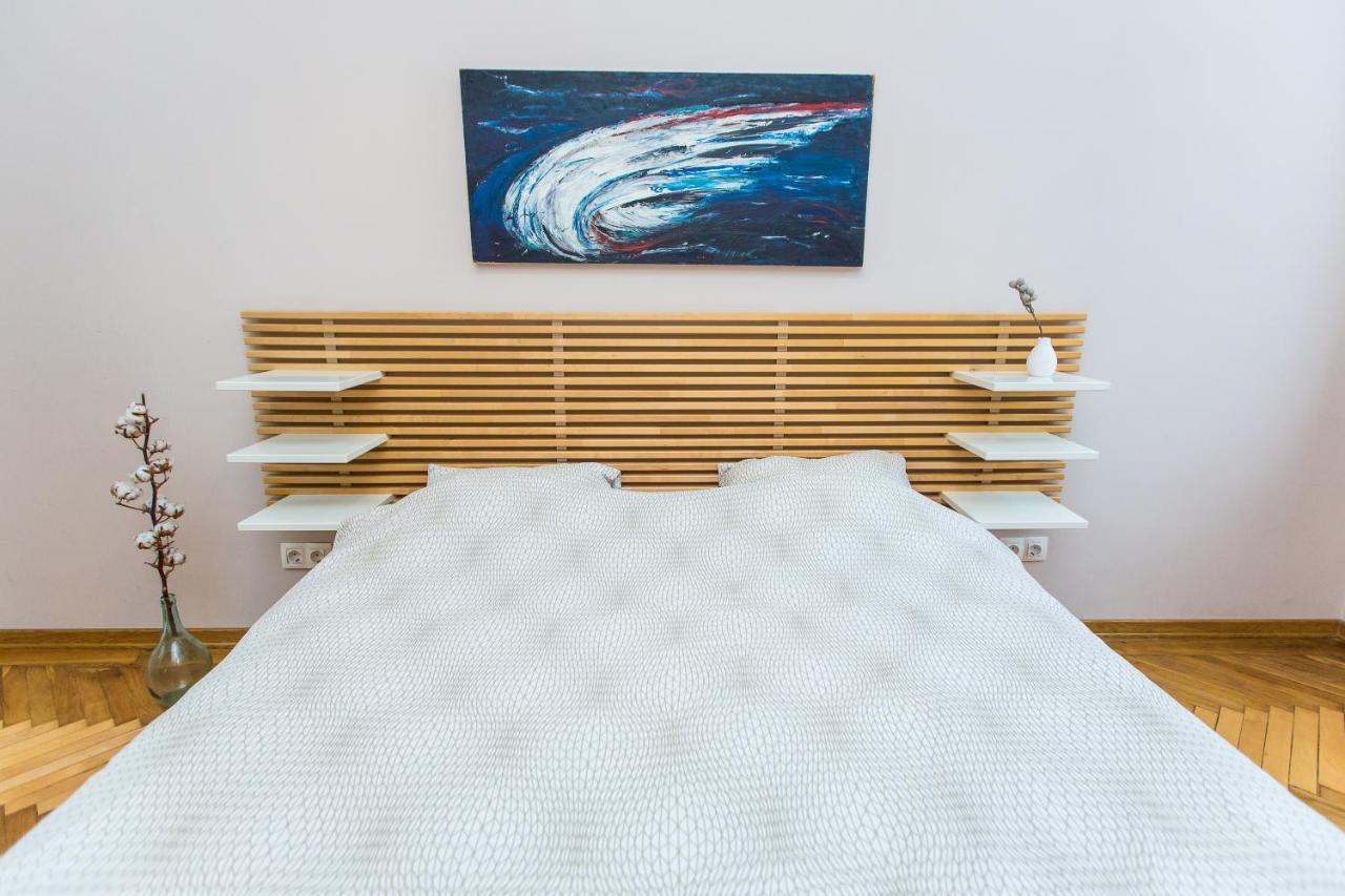 לבוב Light And Spacious Apartment On Gazova Str מראה חיצוני תמונה