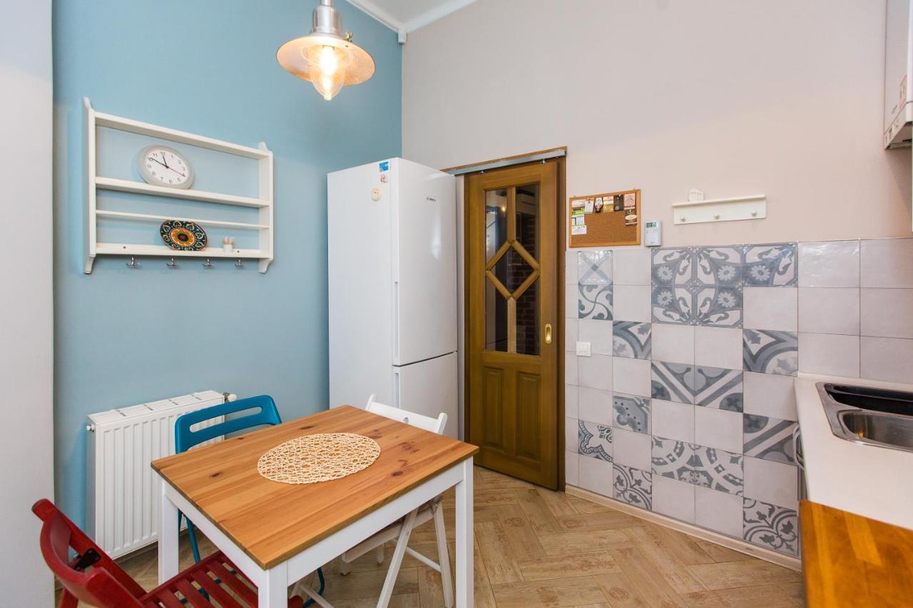 לבוב Light And Spacious Apartment On Gazova Str מראה חיצוני תמונה